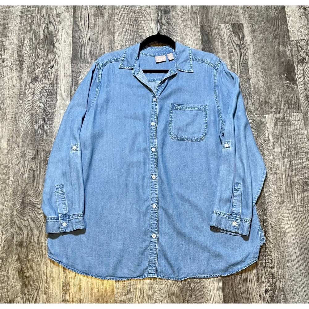 Chico's Women's Blue Denim Wash Long Sleeve Button Down Shirt Tunic Lightweight - Picture 3 of 7